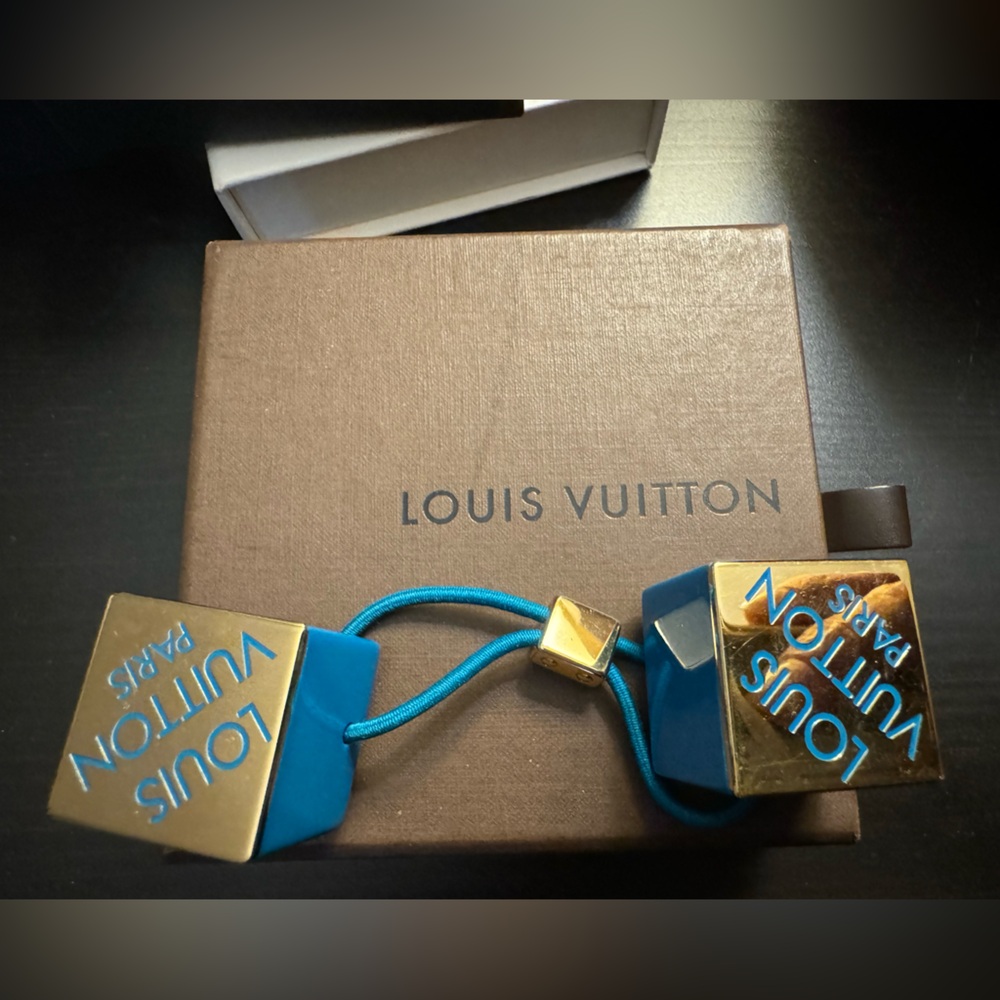 Louis Vuitton hair cubes